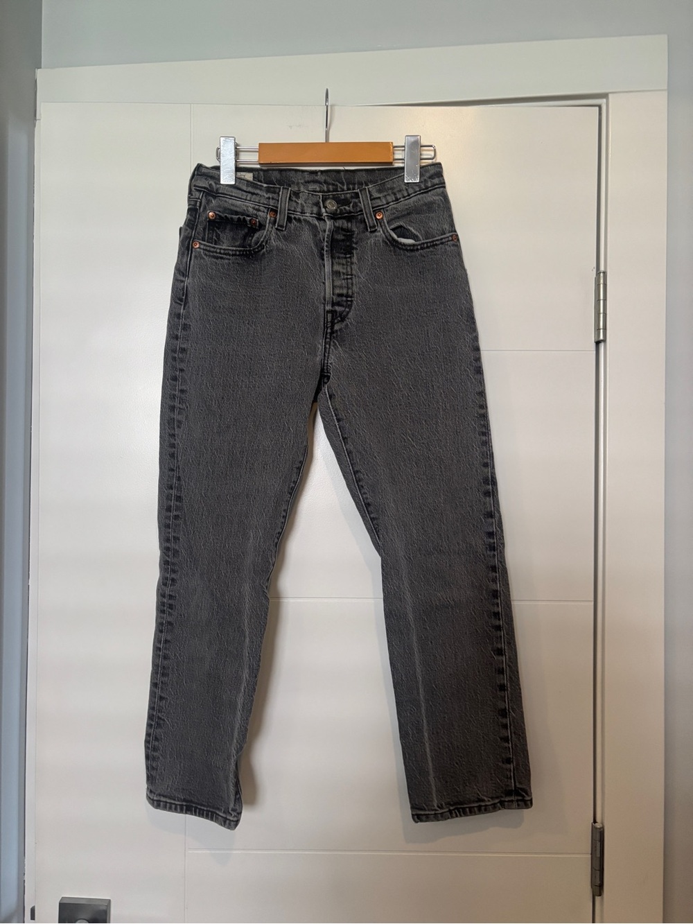 Levi's Women's Charcoal Straight-Leg Jeans